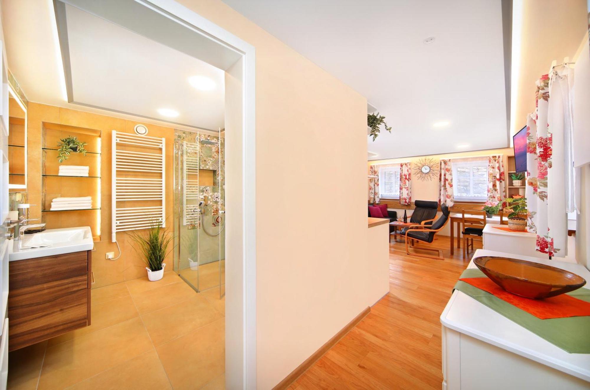 Apartmany Mlyn Рокитнице над Ийзероу Екстериор снимка