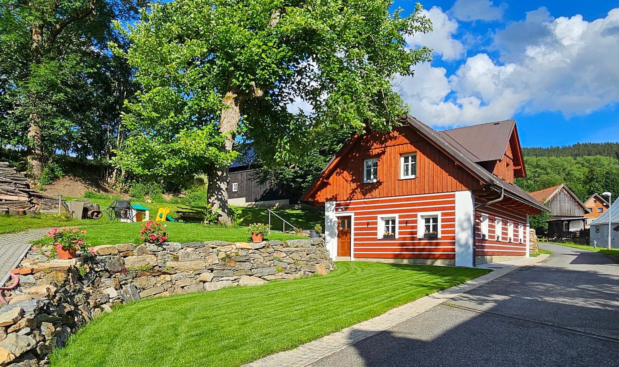 Apartmany Mlyn Рокитнице над Ийзероу Екстериор снимка