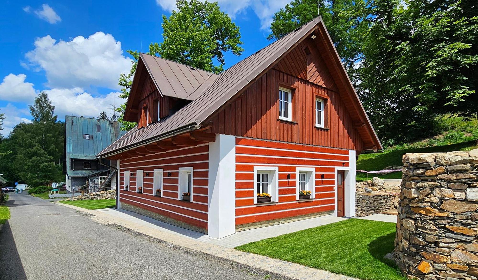 Apartmany Mlyn Рокитнице над Ийзероу Екстериор снимка